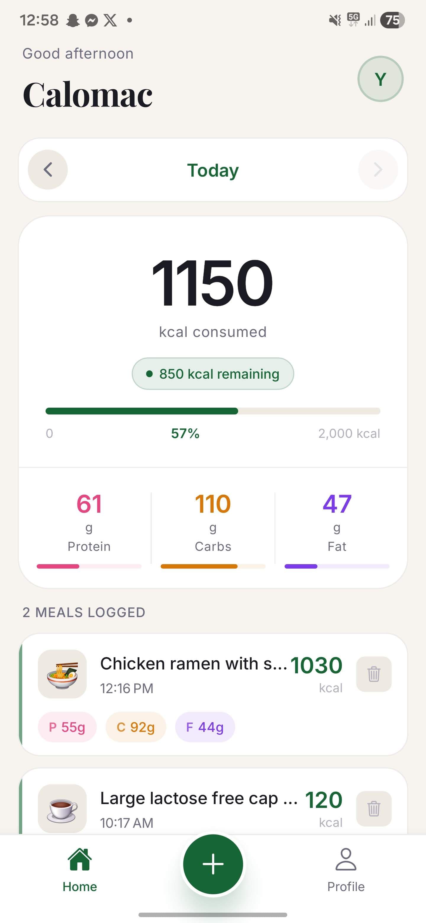 Calomac home dashboard showing daily calorie total, macros breakdown, and date navigation bar so you can review any past day without losing today's log